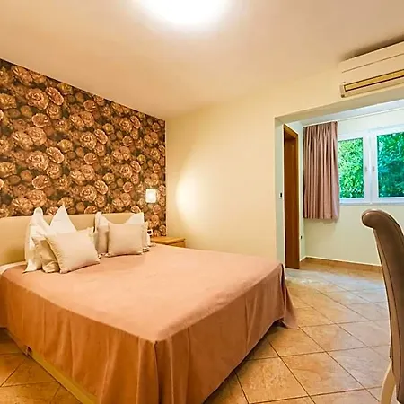 Bed & Breakfast Villa Terezija